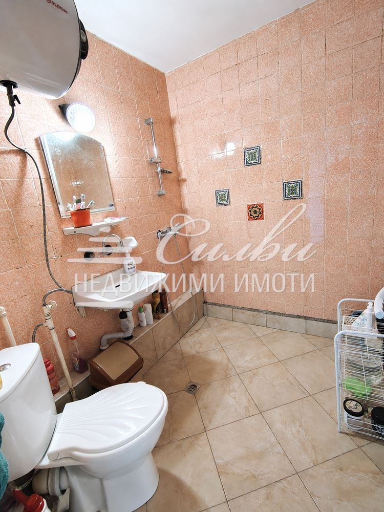 Продава 2-СТАЕН, гр. Шумен, Еверест, снимка 6 - Апартаменти - 56315776