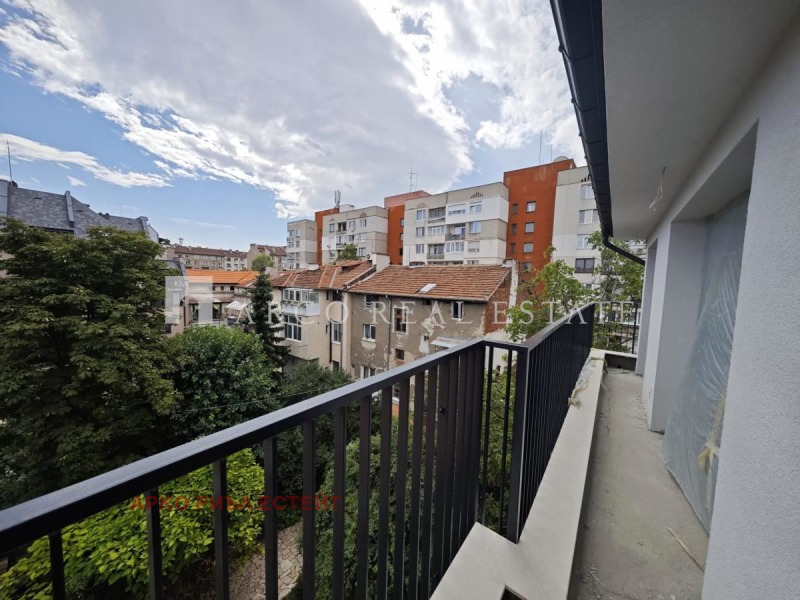 En venta  3 dormitorios Sofia , Tsentar , 150 metros cuadrados | 86270713 - imagen [10]