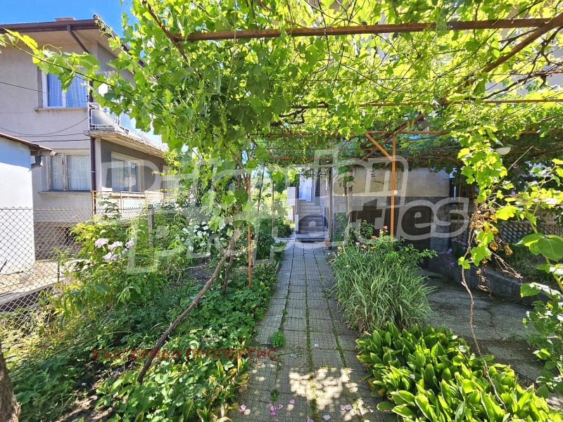 Продава КЪЩА, гр. Самоков, област София област, снимка 3 - Къщи - 53411487