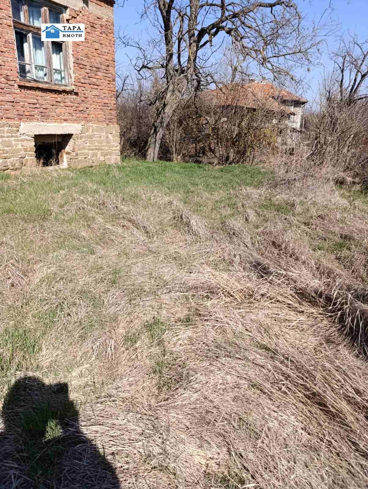 Продава КЪЩА, с. Негованци, област Перник, снимка 2 - Къщи - 54687380