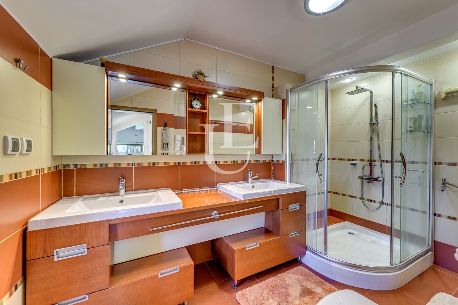 Продава КЪЩА, гр. София, с. Лозен, снимка 10 - Къщи - 55175380
