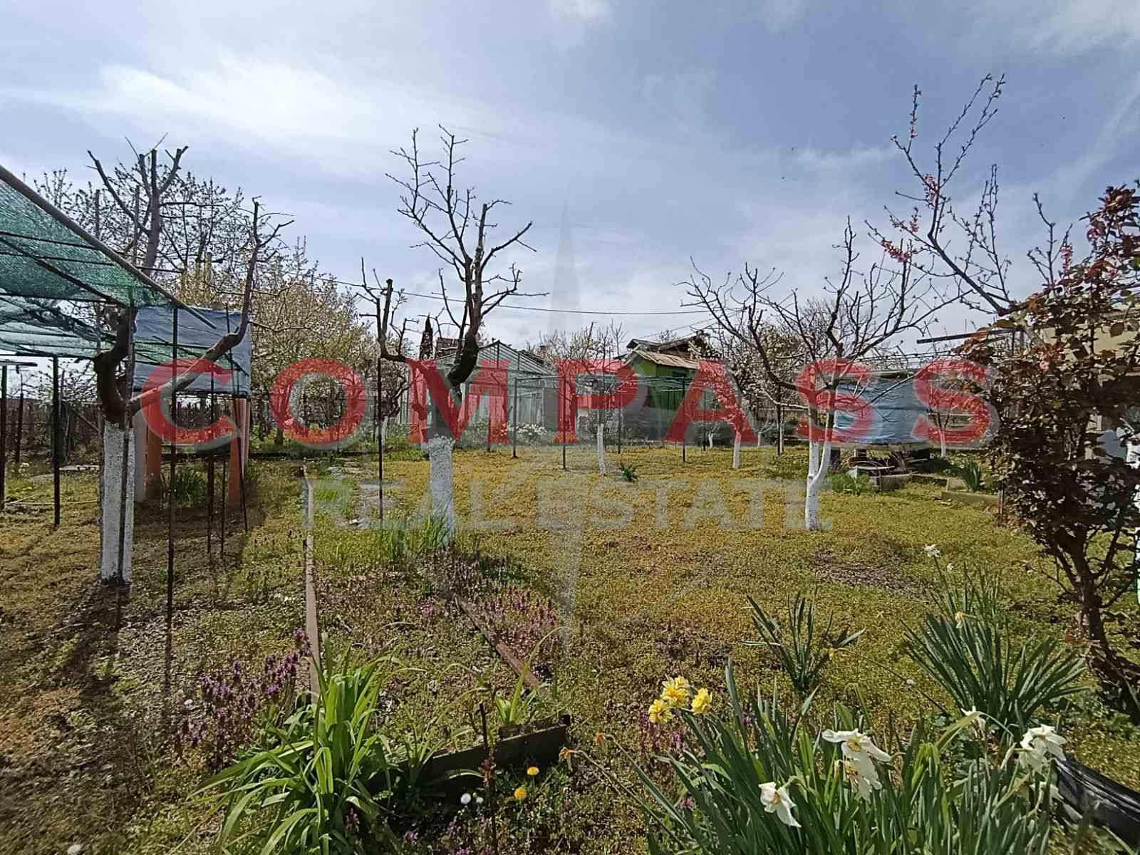 Продава ПАРЦЕЛ, с. Езерово, област Варна, снимка 2 - Парцели - 54223225