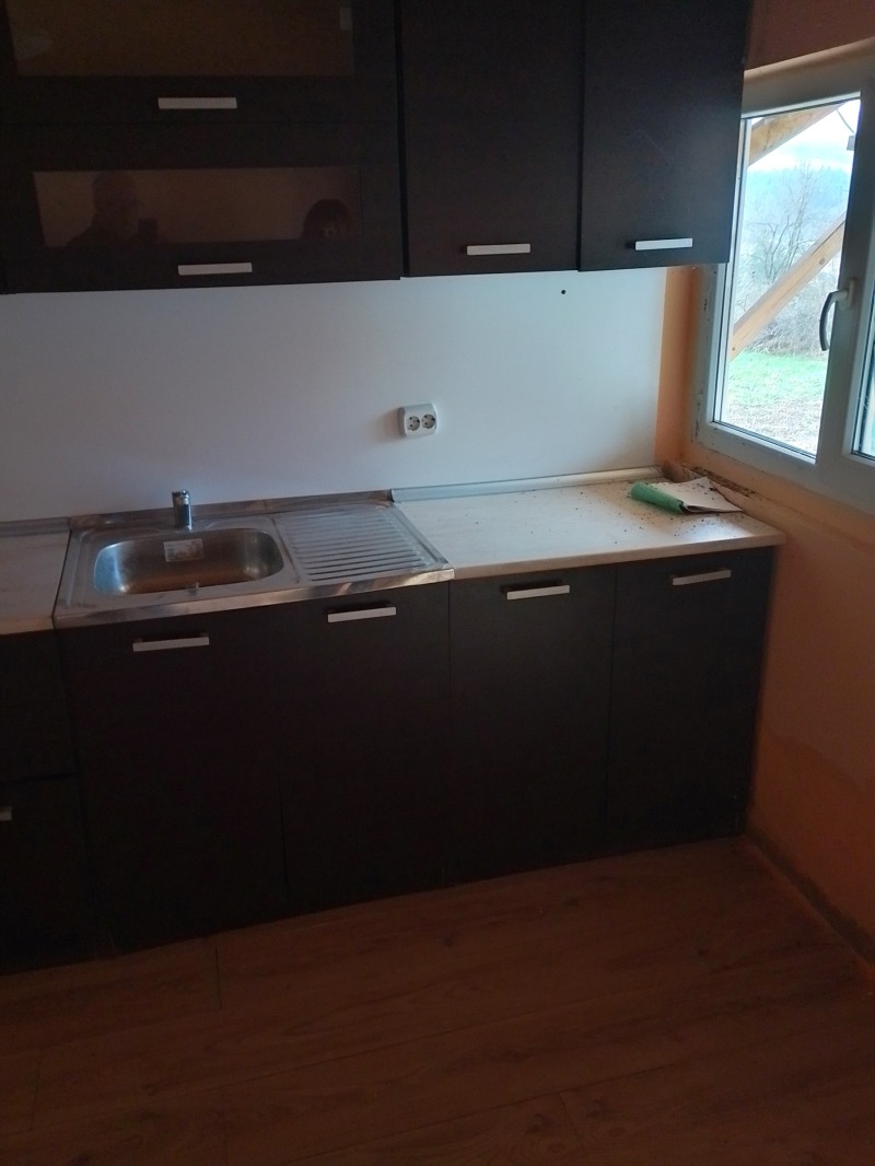 Продава КЪЩА в област Разград, с. Балкански - 80 кв.м / 30 000 € » 58 674.90 лв., РОС -НЕДВИЖИМИ ИМОТИ