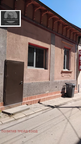 Продава къща област Кюстендил гр. Дупница - [1] 