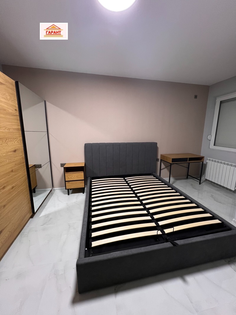 Продава 3-СТАЕН, гр. Плевен, Идеален център, снимка 11 - Апартаменти - 53589581