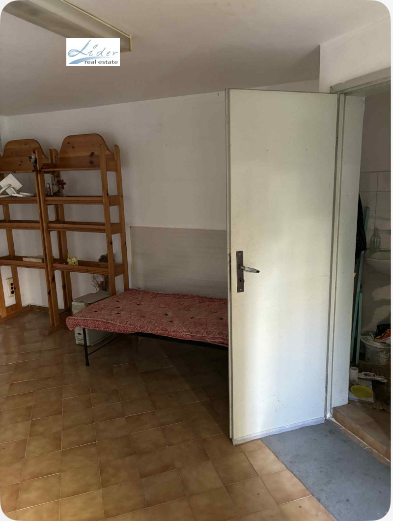 À venda  Escritório Plovdiv , Vastanitcheski , 24 m² | 54027933 - imagem [2]