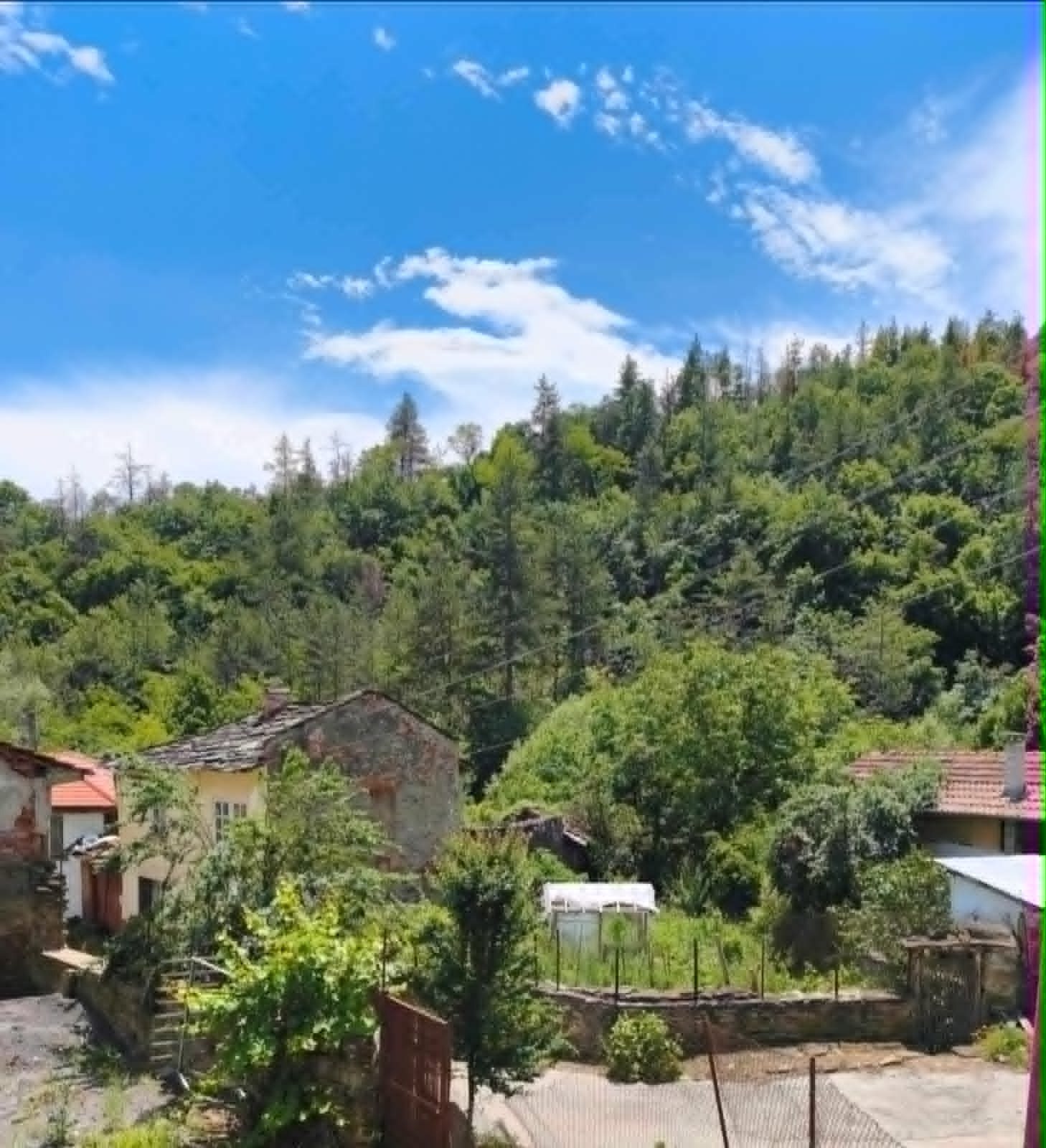 Продава КЪЩА, с. Ломец, област Ловеч, снимка 2 - Къщи - 55021136