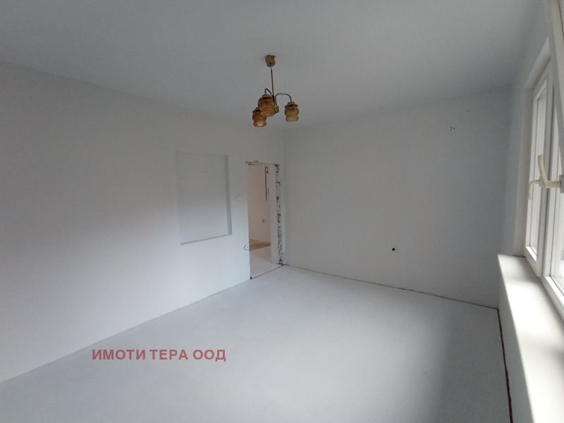 Продава  3-стаен град Варна , Чаталджа , 80 кв.м | 24134732