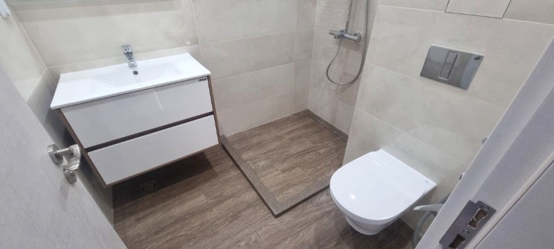 Til salgs  2 soverom Burgas , Izgrev , 91 kvm | 98068358 - bilde [17]