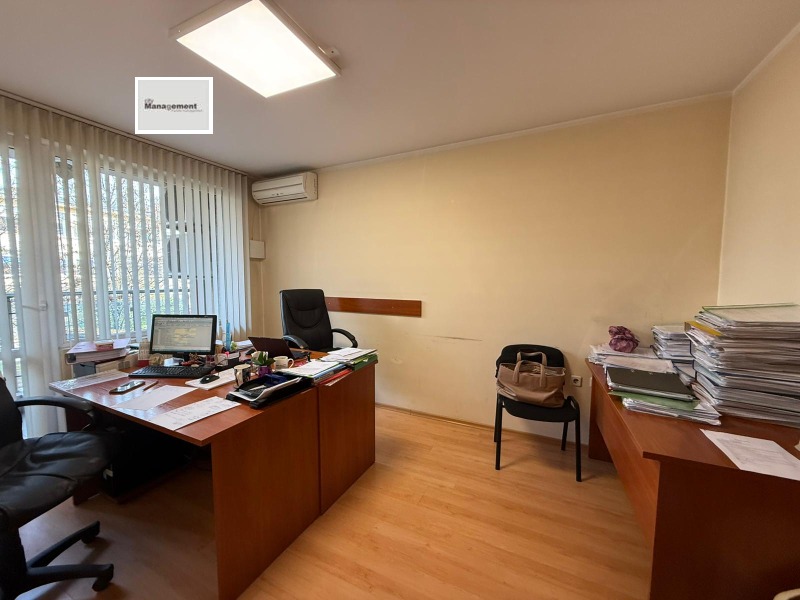 Продава 3-СТАЕН, гр. София, Център, снимка 6 - Апартаменти - 52494196