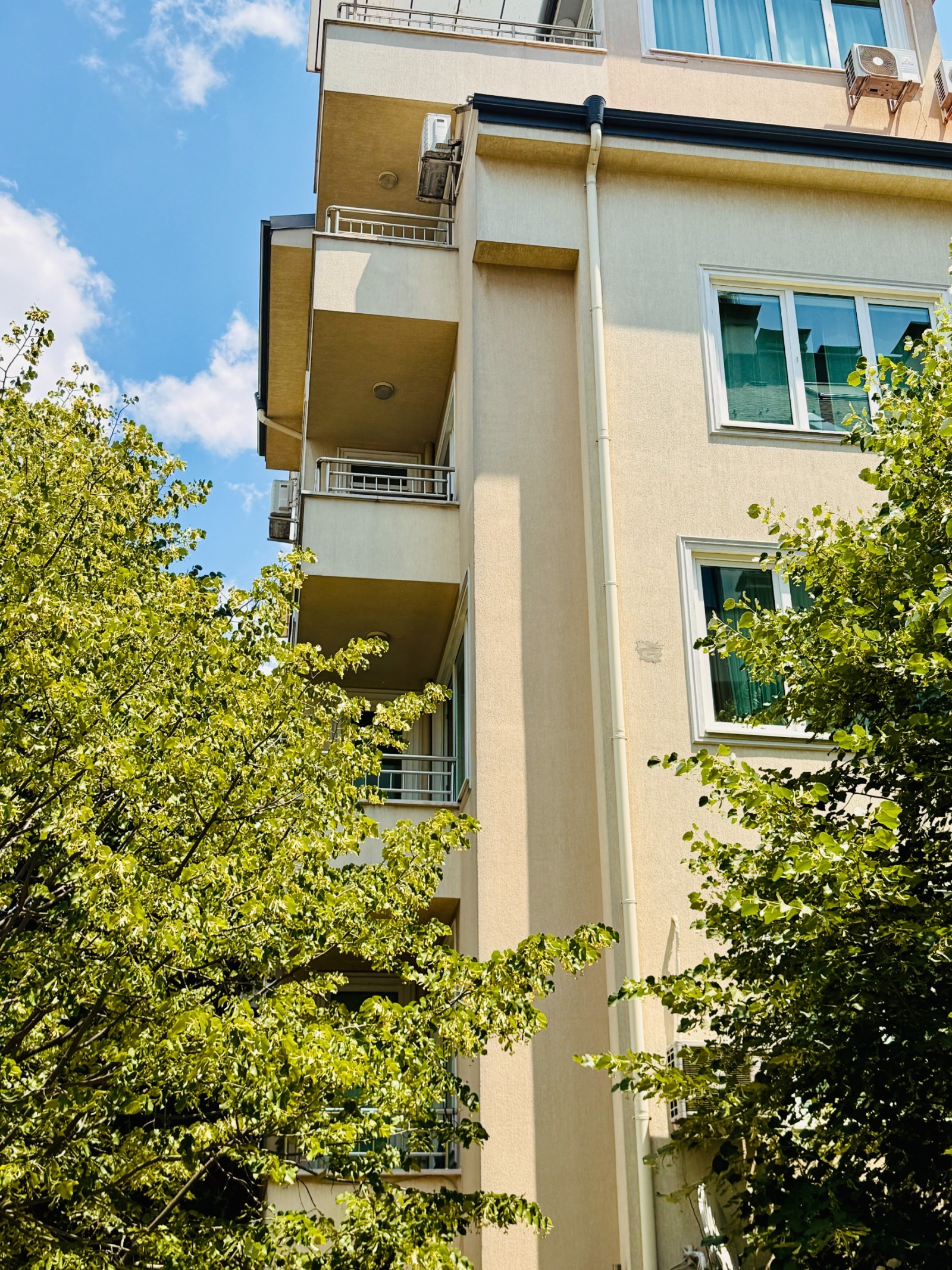 Продава 4-СТАЕН, гр. София, Студентски град