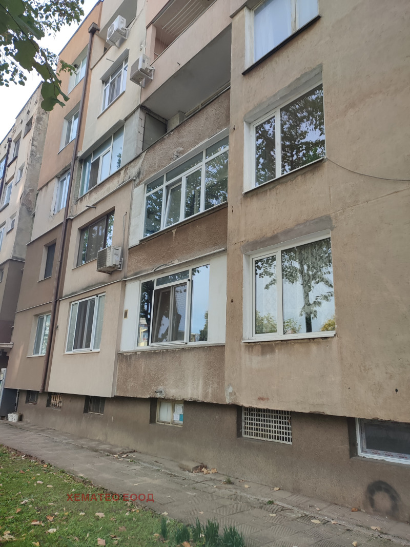 Продава 2-СТАЕН, гр. Враца, Металург, снимка 1 - Aпартаменти - 48095971