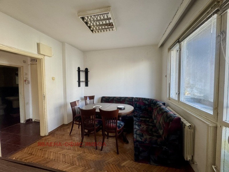 Продава 3-СТАЕН, гр. Ямбол, Център, снимка 6 - Апартаменти - 52836663