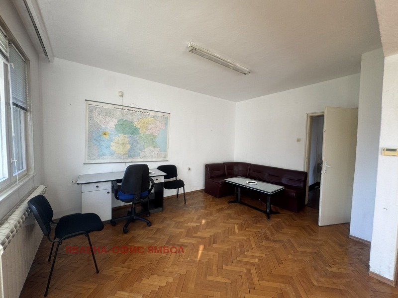 Продава 3-СТАЕН, гр. Ямбол, Център, снимка 4 - Апартаменти - 52836663