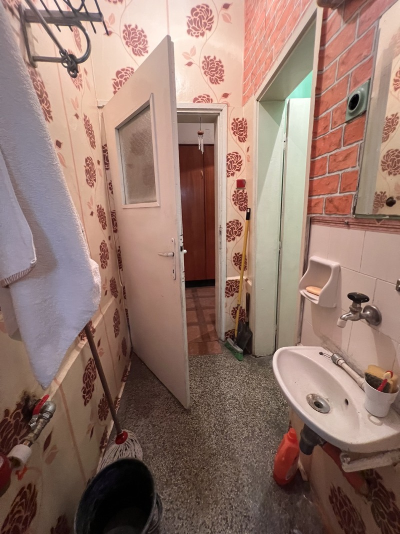 Продаја  3+ спаваћа соба регион Сливен , Нова Загора , 130 м2 | 63562420 - слика [14]