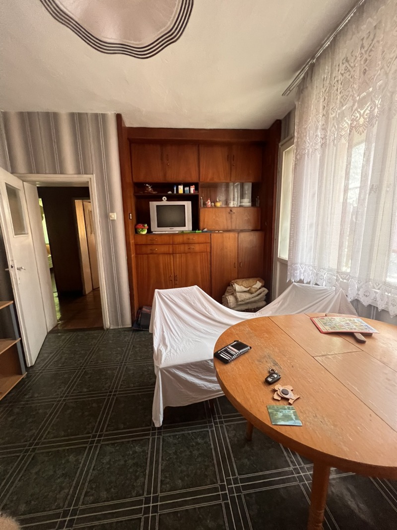 Zu verkaufen  3+ Schlafzimmer region Sliwen , Nowa Zagora , 130 qm | 63562420 - Bild [9]