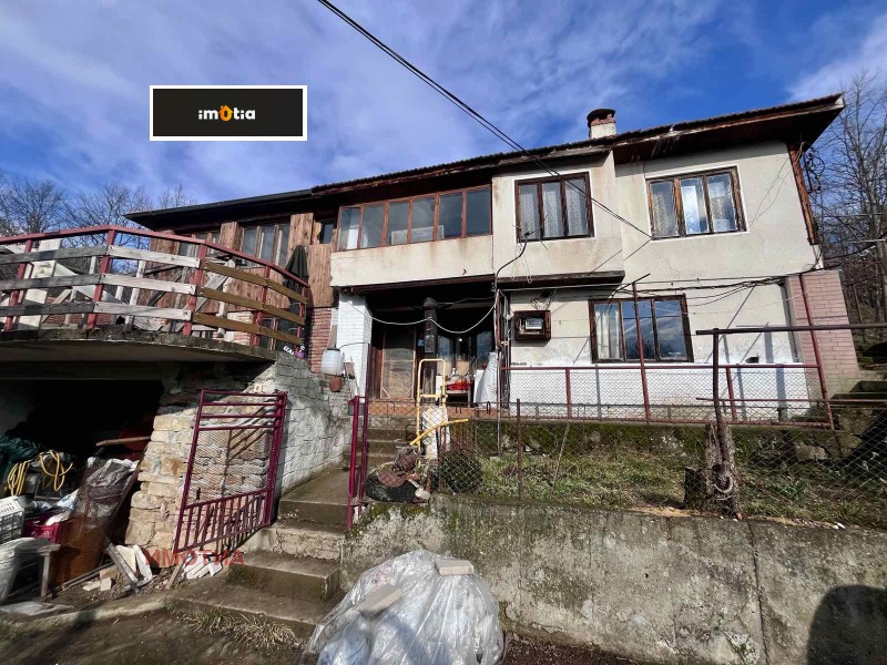 Продава КЪЩА, с. Велчево, област Ловеч