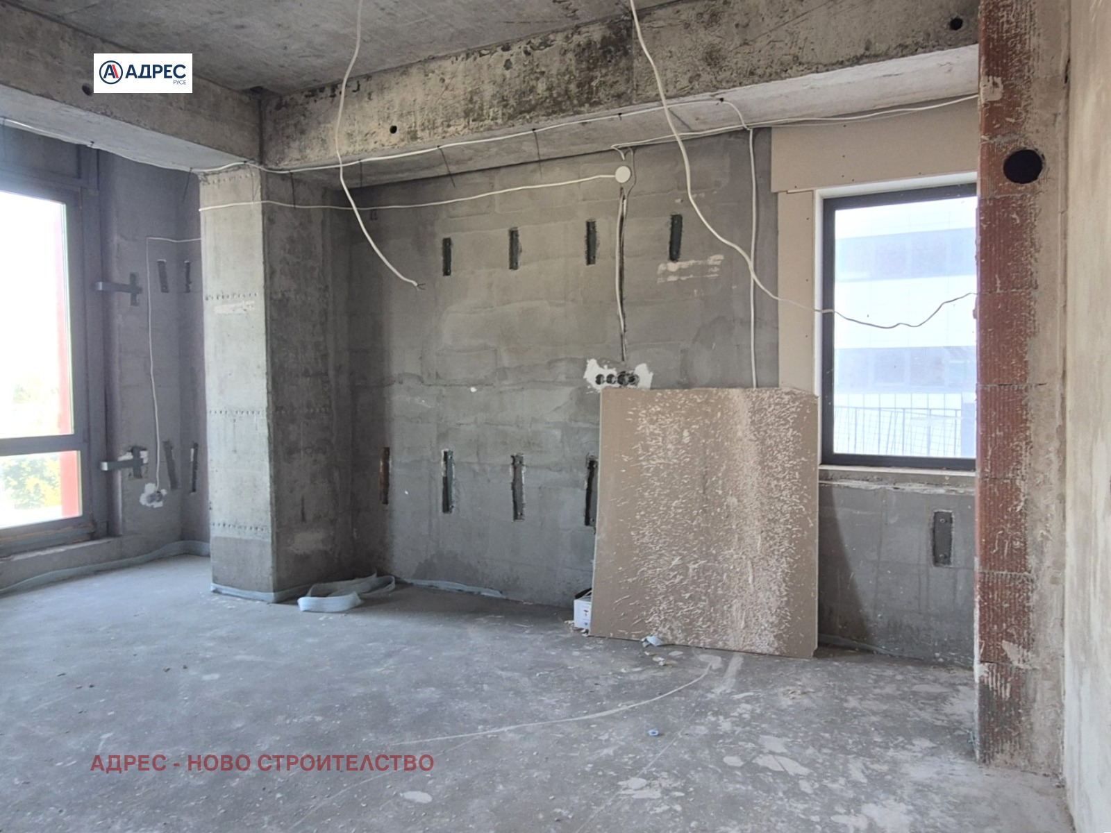 Продава 3-СТАЕН, гр. Русе, Здравец Изток, снимка 2 - Апартаменти - 51647821