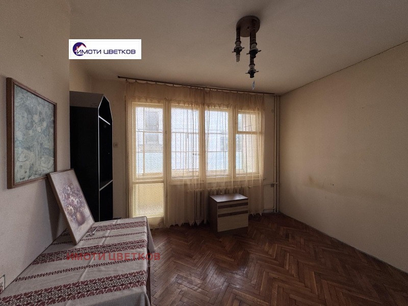 На продаж  1 спальня Враца , Център , 53 кв.м | 63944609