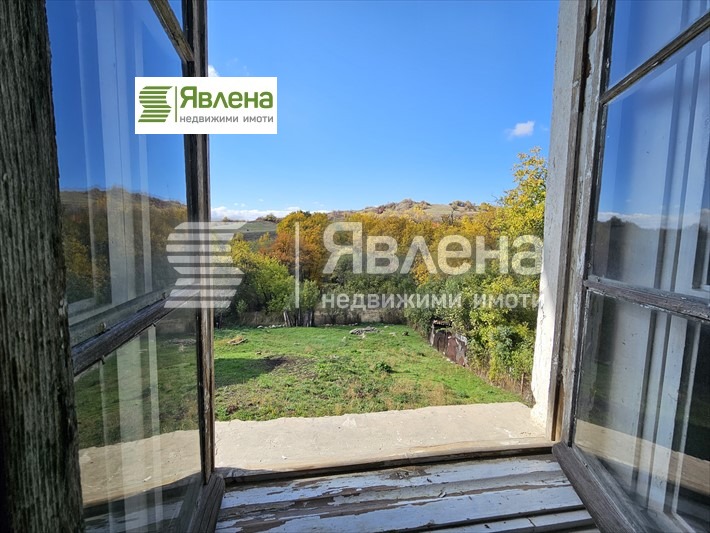 Продава КЪЩА, с. Големо Бучино, област Перник, снимка 14 - Къщи - 52619118