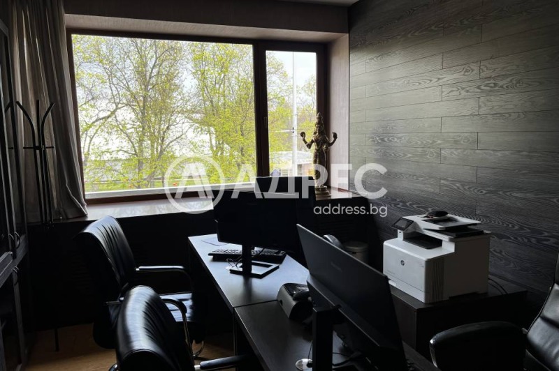 Na prodej  Prodejna Sofia , Oborište , 304 m2 | 33018878 - obraz [2]