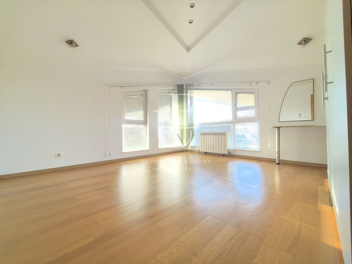 Продава МЕЗОНЕТ, гр. София, Лозенец, снимка 9 - Апартаменти - 54732343