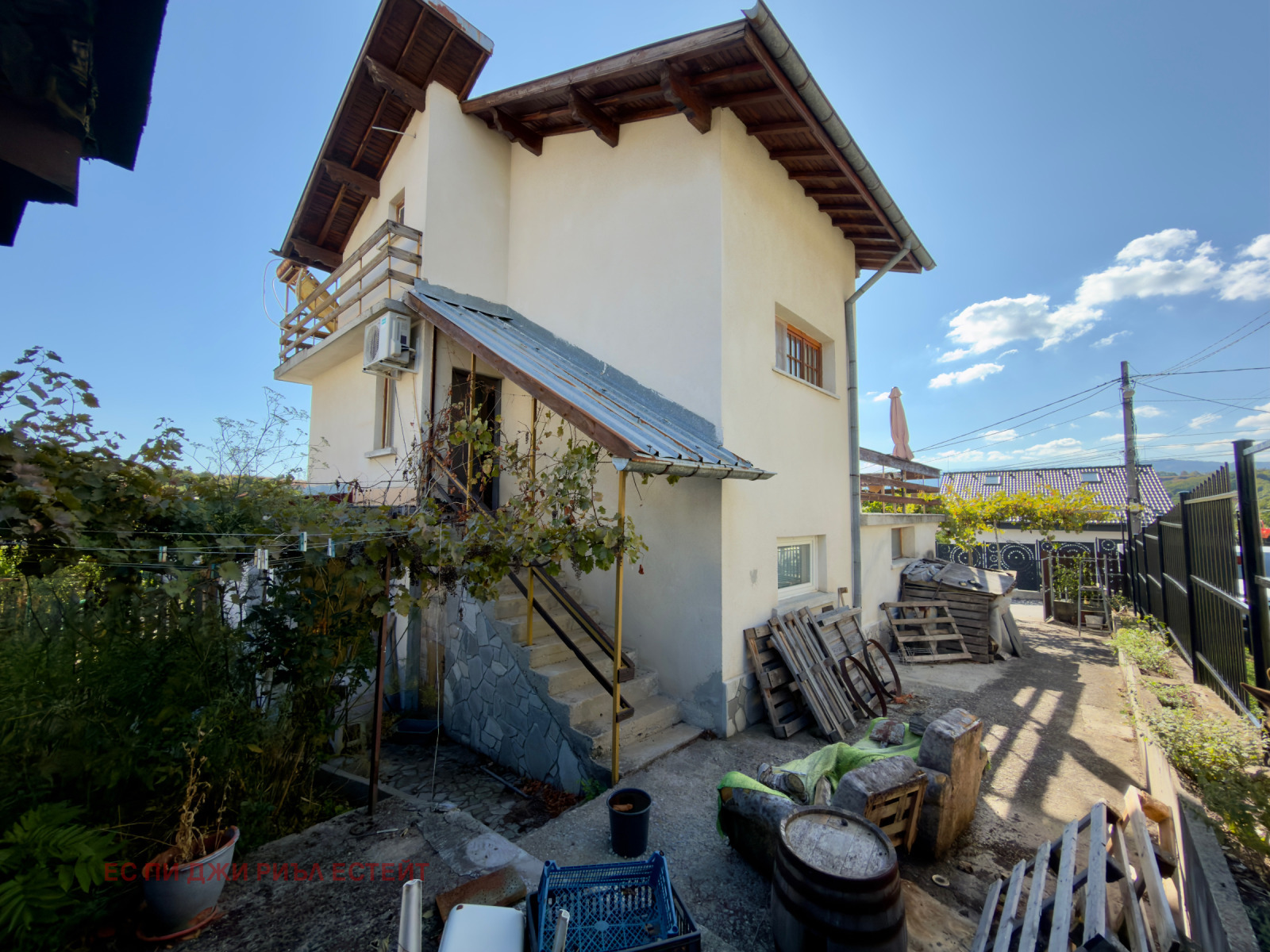 Продава КЪЩА, гр. София, гр. Банкя, снимка 3 - Къщи - 56096702