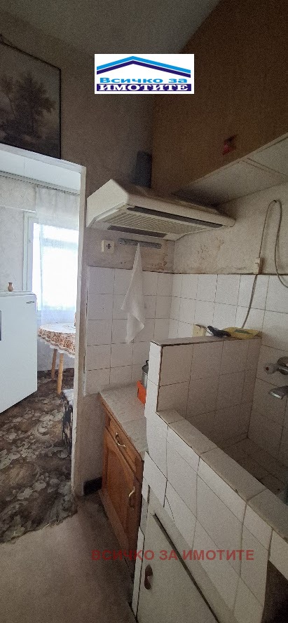 Продава 1-СТАЕН, гр. Русе, Здравец Изток, снимка 3 - Апартаменти - 55786565
