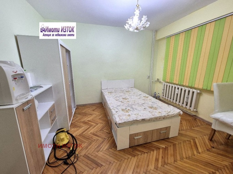 Продаја  1 спаваћа соба Перник , Изток , 65 м2 | 73605945