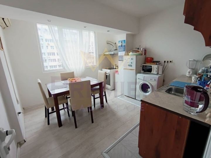 Продава 2-СТАЕН, гр. Бургас, Славейков, снимка 4 - Апартаменти - 53366585