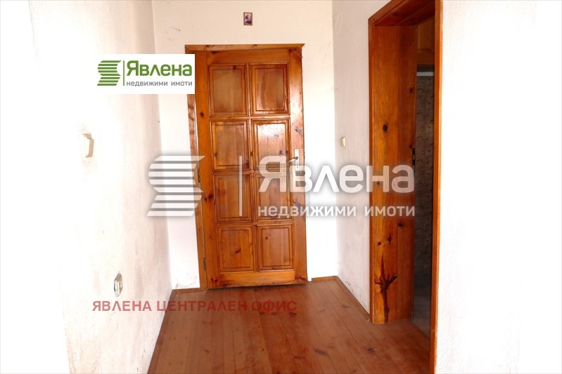 Продава 3-СТАЕН, гр. Кърджали, Резбарци, снимка 7 - Aпартаменти - 49049539