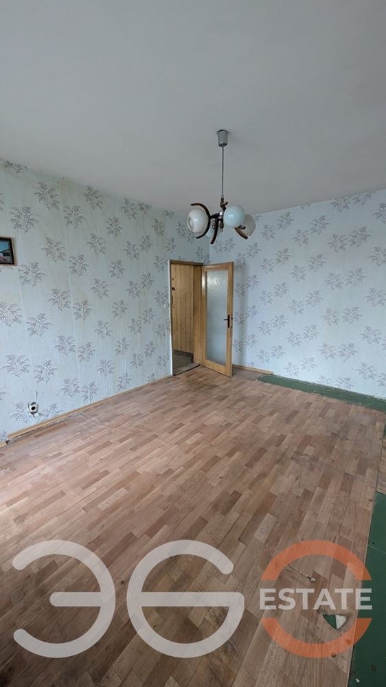 Продава 3-СТАЕН, гр. Варна, Младост 2, снимка 2 - Апартаменти - 56257042