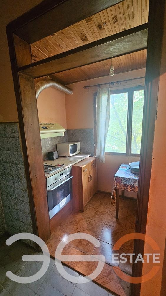 Продава 3-СТАЕН, гр. Варна, Младост 2