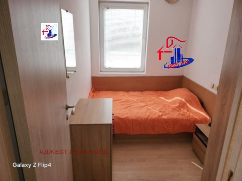 Продава ЕТАЖ ОТ КЪЩА, гр. Шумен, Център, снимка 5 - Етаж от къща - 52718885