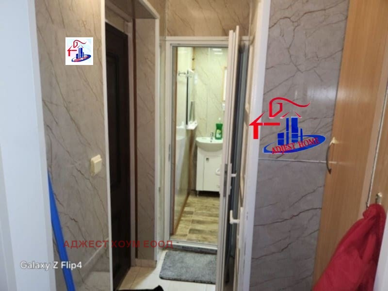 Продава ЕТАЖ ОТ КЪЩА, гр. Шумен, Център, снимка 7 - Етаж от къща - 52718885