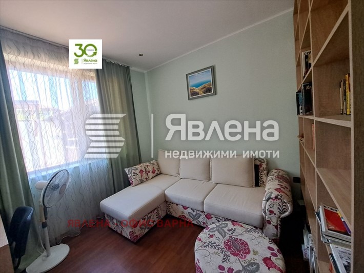 Продава КЪЩА, с. Близнаци, област Варна, снимка 13 - Къщи - 48160272