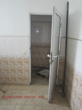 Αποθήκευση Γορνα Οριαχοβητσα, περιοχή Βέλικο Τάρνοβο 5