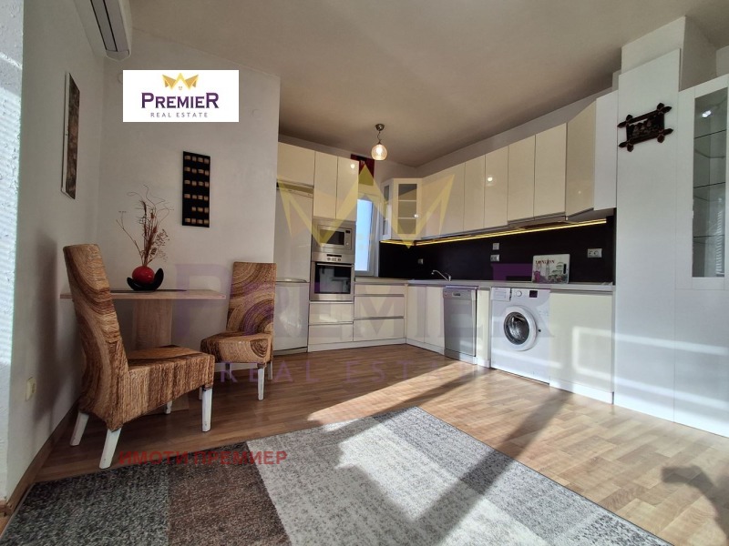 Продава 3-СТАЕН, град Варна, м-т Горна Трака • 215000 € / 420503.45 лв. • 15644917 1