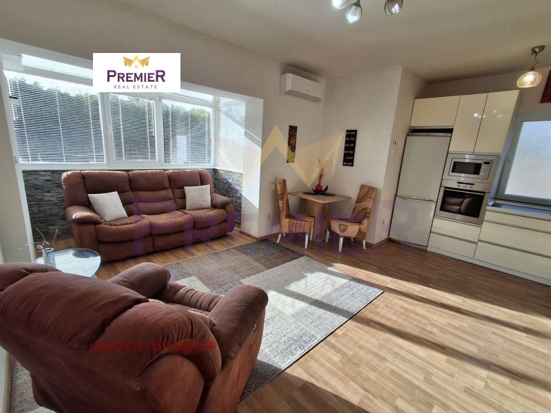 Продава 3-СТАЕН, гр. Варна, м-т Горна Трака, снимка 2 - Апартаменти - 52456097