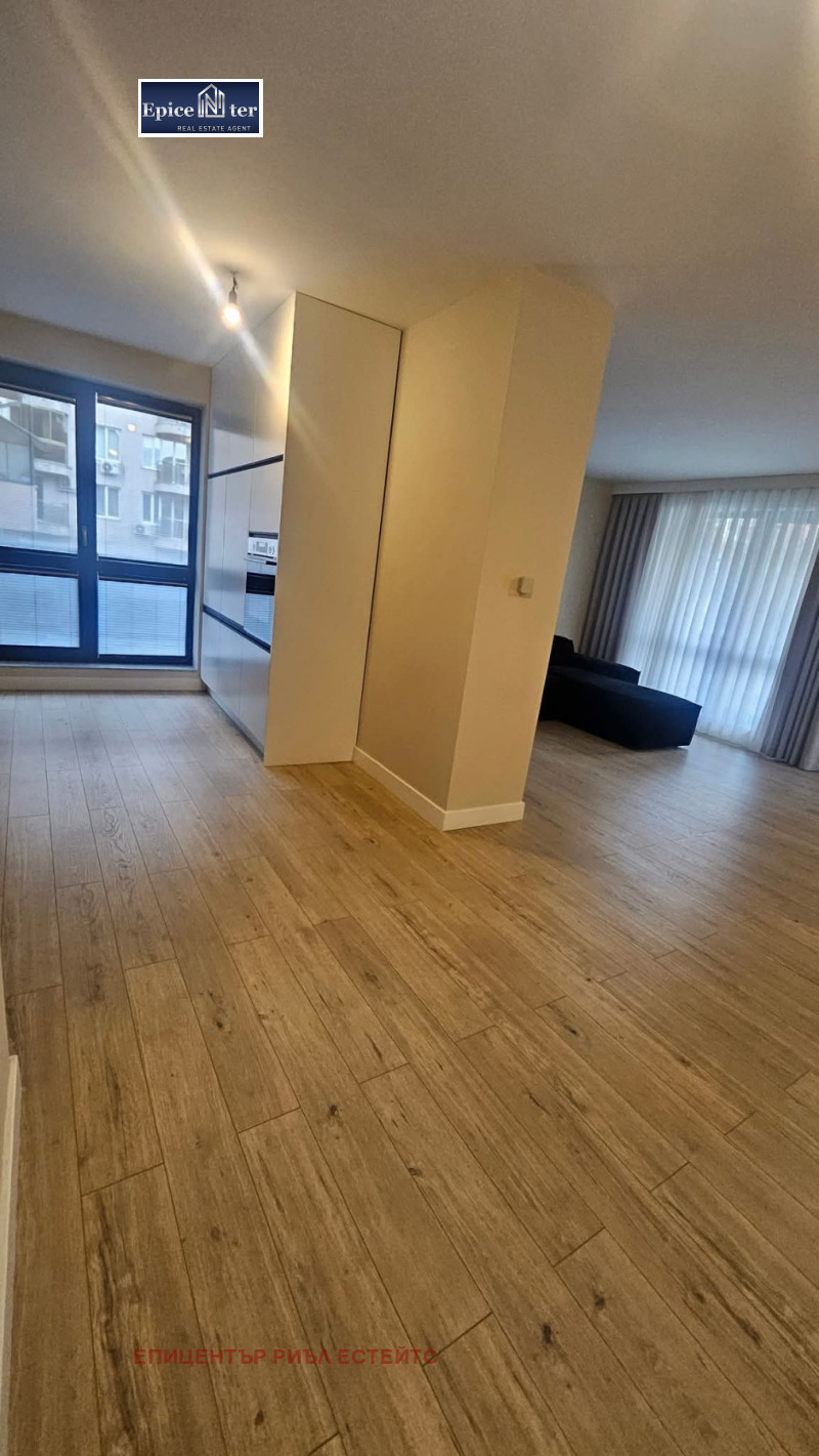 Продава 3-СТАЕН, гр. София, Красно село, снимка 12 - Апартаменти - 52539003