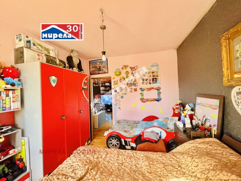 Zu verkaufen  3 Schlafzimmer Sofia , Borowo , 80 qm | 32116064 - Bild [4]