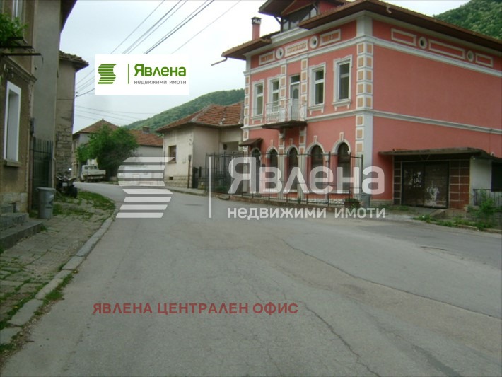 Продава КЪЩА, с. Гложене, област Ловеч, снимка 4 - Къщи - 54755648