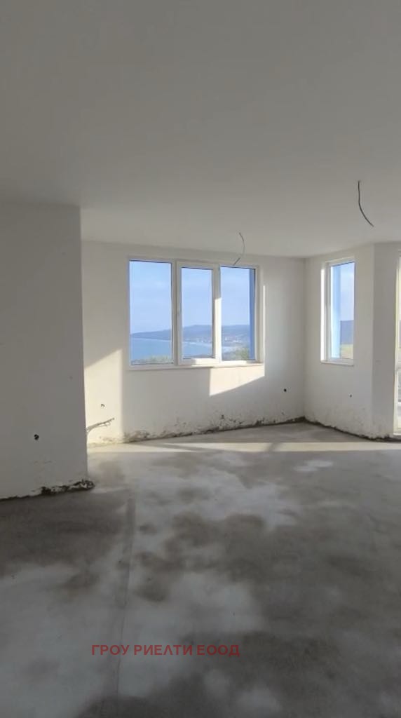 Продава  2-стаен област Варна , гр. Бяла , 80 кв.м | 88456341 - изображение [4]