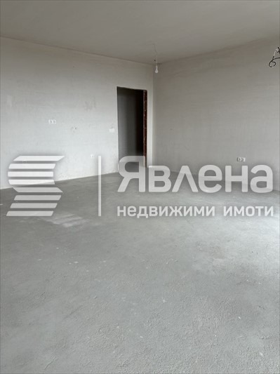 Myytävänä  2 makuuhuonetta Varna , k.k. Sv.Sv. Konstantin i Elena , 145 neliömetriä | 58569334 - kuva [8]