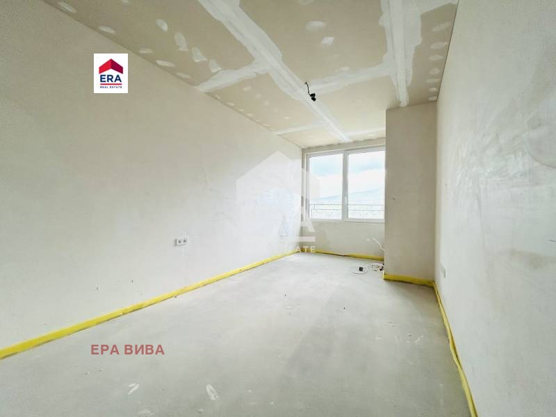 Na sprzedaż  3 sypialnie Sofia , Chladilnika , 179 mkw | 23924000 - obraz [4]