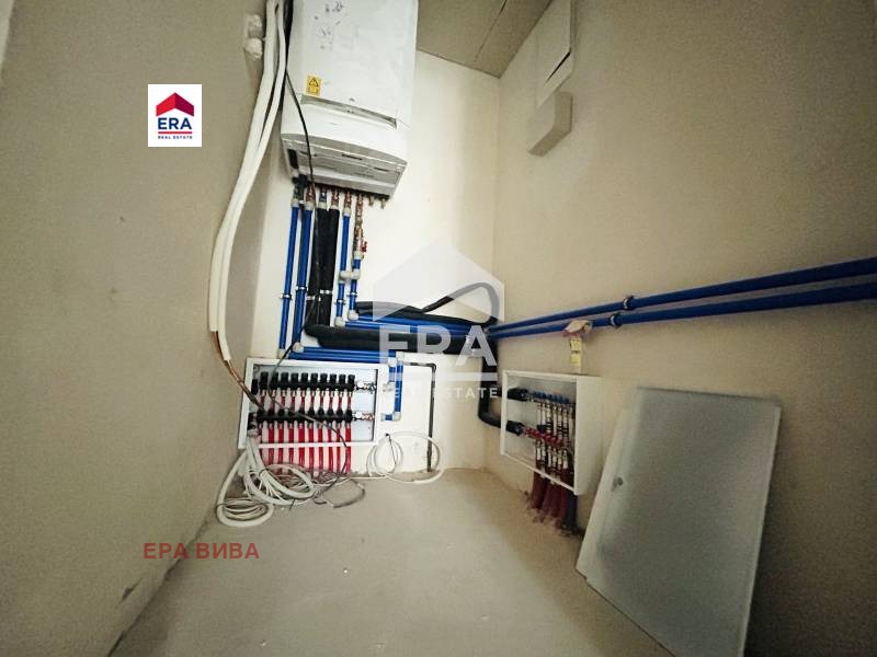 Na sprzedaż  3 sypialnie Sofia , Chladilnika , 179 mkw | 23924000 - obraz [13]