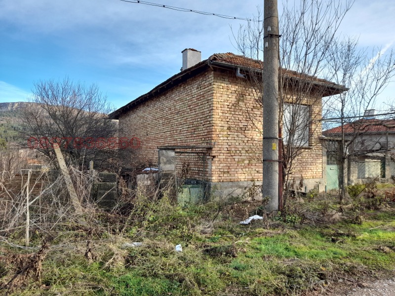 Продава КЪЩА, с. Мадара, област Шумен, снимка 3 - Къщи - 53501459