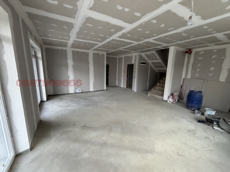 À venda  Casa Sofia , Vladaia , 285 m² | 62257129 - imagem [4]