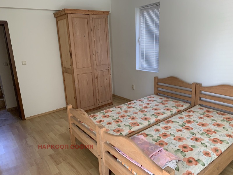 Продава КЪЩА, гр. София, с. Волуяк, снимка 10 - Къщи - 52704280