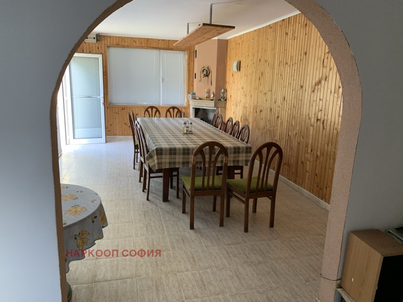 Продава КЪЩА, гр. София, с. Волуяк, снимка 12 - Къщи - 52704280